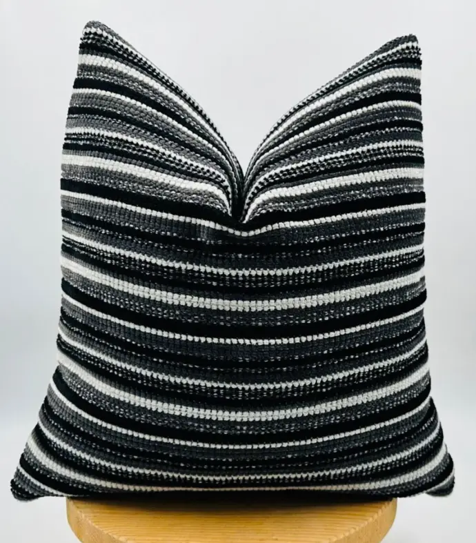 Client Raw Image-Pillow